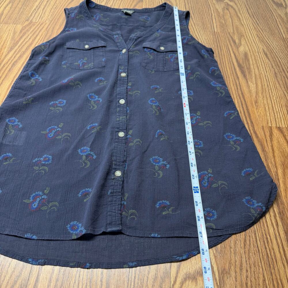 Eddie Bauer Navy Floral Sleeveless Button Front Utility Blouse M Tall Cottage - Picture 6 of 6